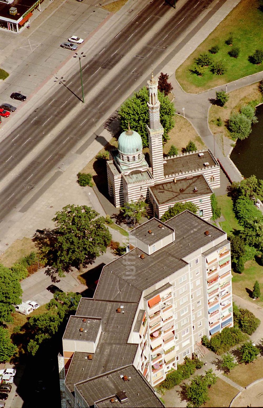 Potsdam aus der Vogelperspektive: 05.08.1995 Pumpenmoschee Potsdam