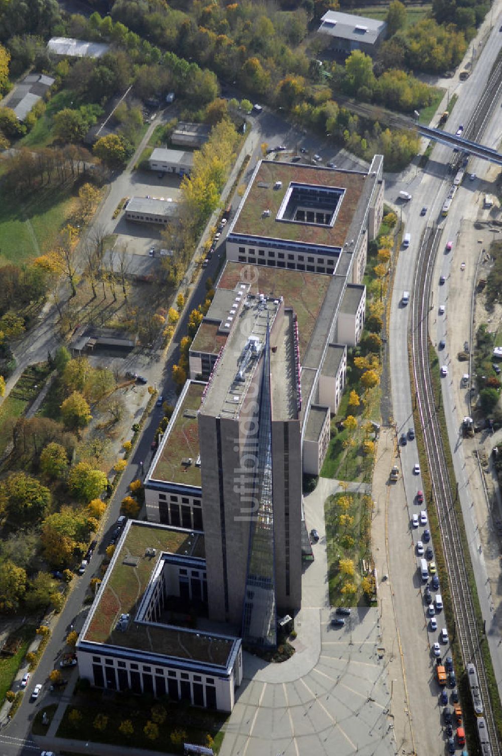 Berlin aus der Vogelperspektive: Pyramide in Berlin Lichtenberg