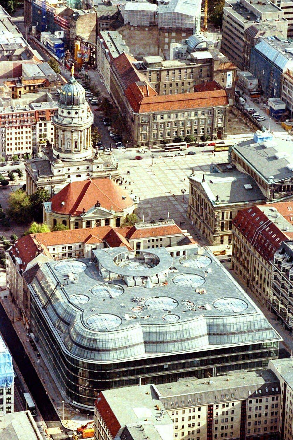 Luftbild Berlin - Quartier 207 der Friedrichstadtpassagen.