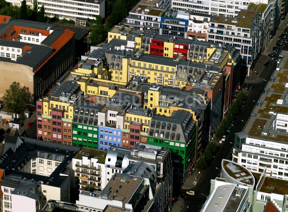 Luftbild Berlin - Quartier Schützenstraße und das integrierte Hotel Mercur, in der historischen Friedrichstadt von Berlin-Mitte