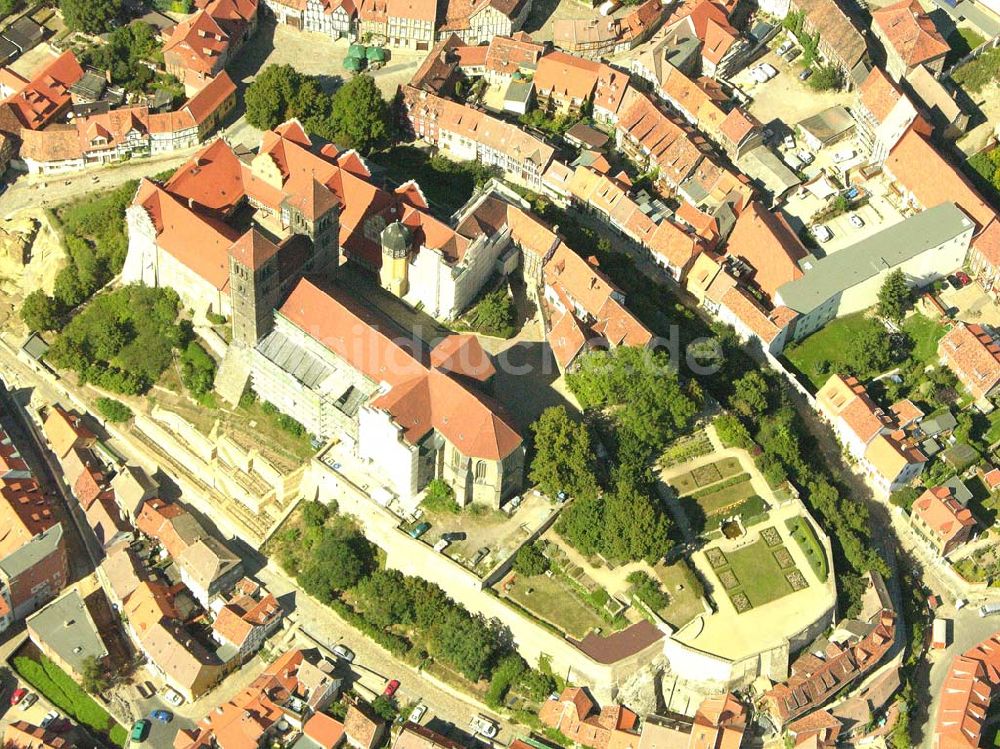 Quedlinburg aus der Vogelperspektive: Quedlinburger Stiftskirche St. Servatius