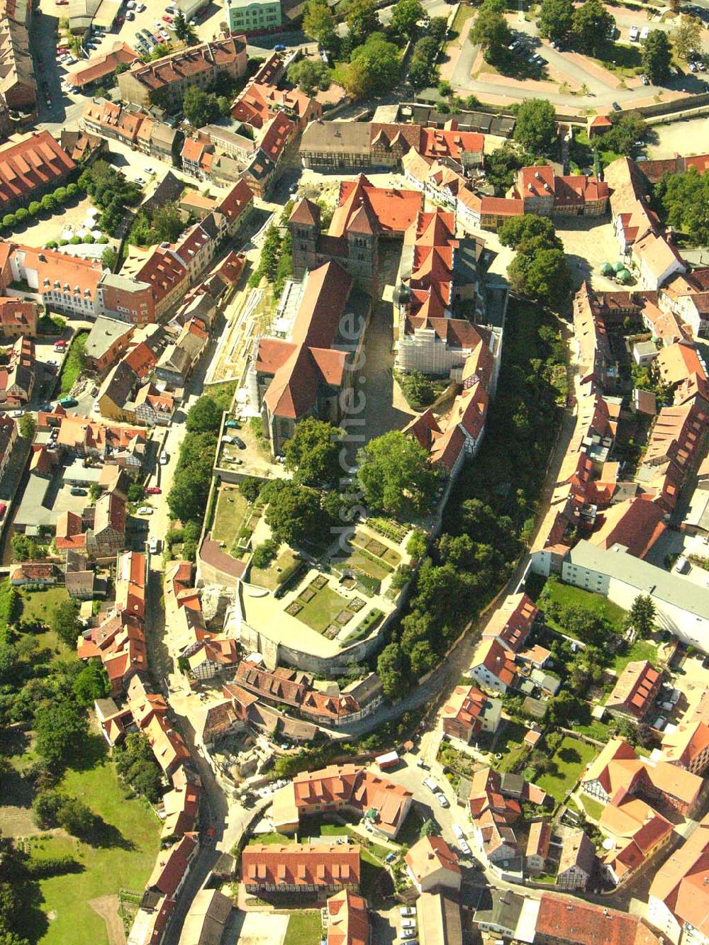 Luftaufnahme Quedlinburg - Quedlinburger Stiftskirche St. Servatius