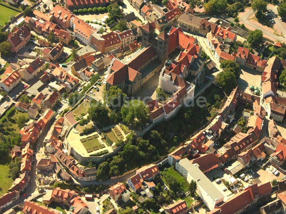 Quedlinburg von oben - Quedlinburger Stiftskirche St. Servatius