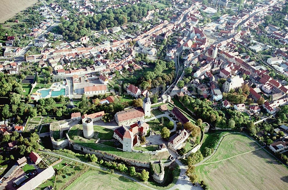 Querfurt / Sachsen-Anhalt von oben - Querfurt in Sachsen-Anhalt 21.09.2003 Burg und Altstadtkern Querfurt