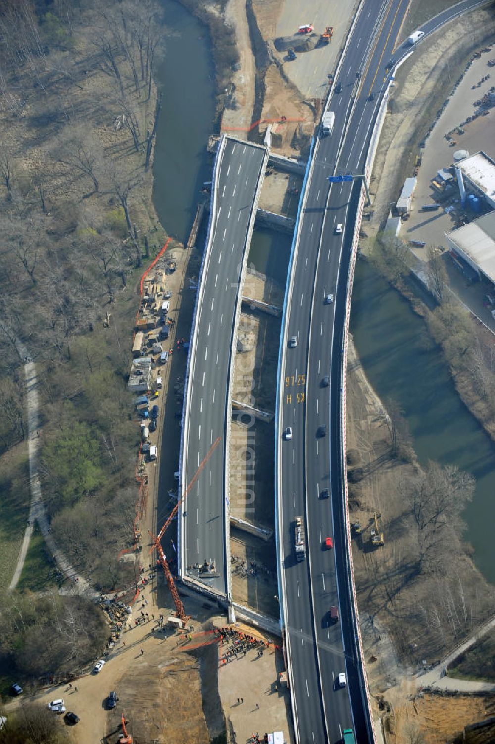 Luftbild Braunschweig - Querverschub Brücke beim Um- und Ausbau des Autobahndreieck Braunschweig-Südwest