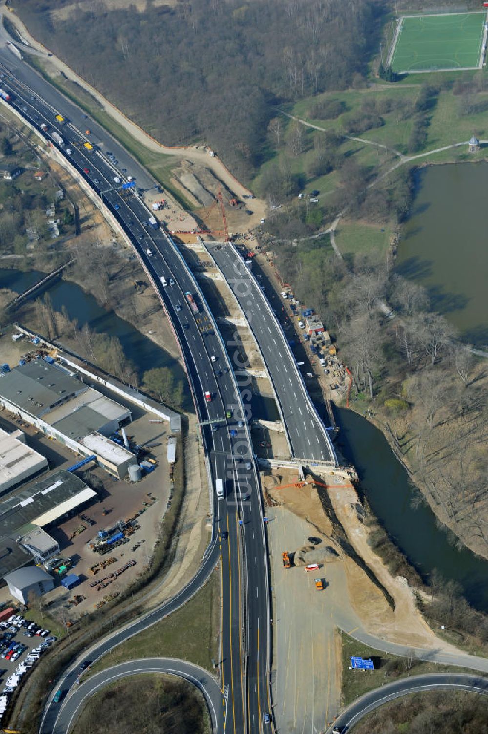 Luftbild Braunschweig - Querverschub Brücke beim Um- und Ausbau des Autobahndreieck Braunschweig-Südwest