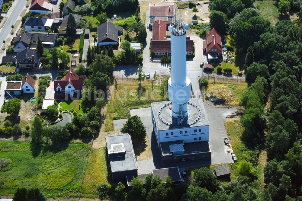 Luftbild Barwedel - Radar- Antennen- Sendeturm und Funkmast der Flugsicherung Am Funkberg in Barwedel im Bundesland Niedersachsen, Deutschland