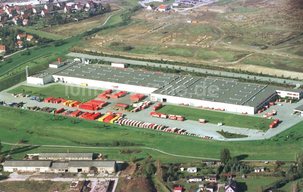 Radeberg von oben - Radeberger Abfüllbetrieb der Coca Cola Sachsen GmbH