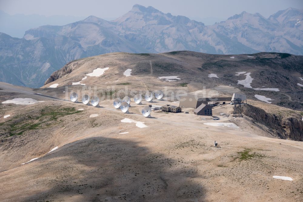 Luftaufnahme Le Devoluy - Radioteleskop und Empfangsanlage des Institut für Radioastronomie im Millimeterbereich in Le Devoluy in Provence-Alpes-Cote d'Azur, Frankreich