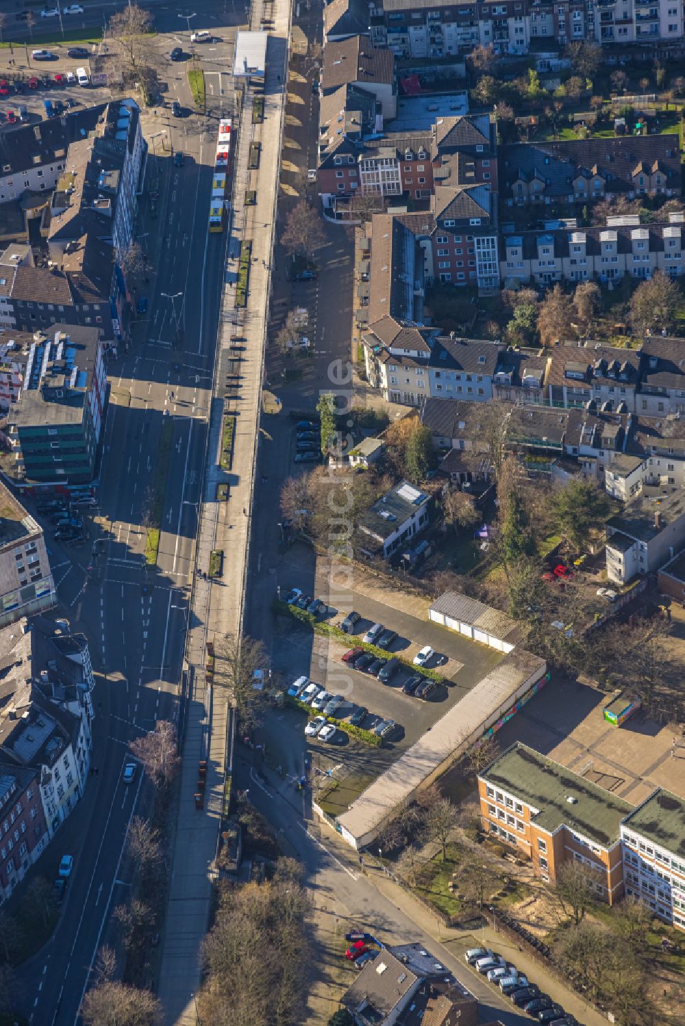 Mülheim an der Ruhr von oben - Radschnellweg in Mülheim an der Ruhr im Bundesland Nordrhein-Westfalen, Deutschland