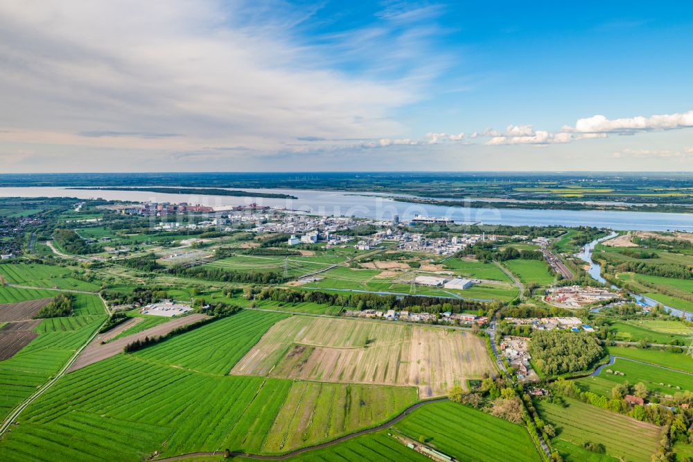 Luftbild Stade - Raffinerie- Werksgelände des Chemieproduzenten der Fa. Dow Chemie,und Olin in Stade im Bundesland Niedersachsen, Deutschland