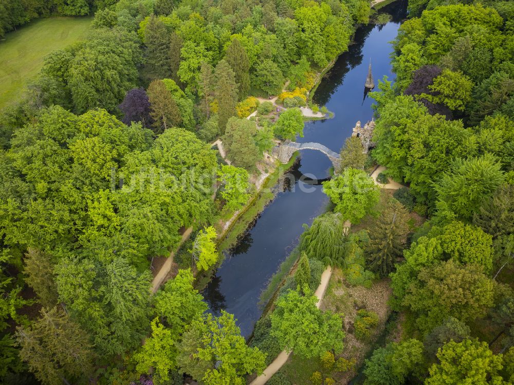 Gablenz von oben - Rakotzensemble im Kromlauer Park in Gablenz im Bundesland Sachsen, Deutschland