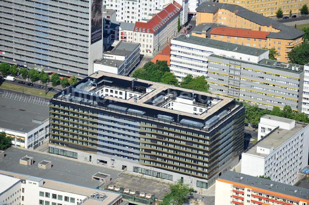 Luftaufnahme Berlin Mitte - Ramada Hotel Berlin-Alexanderplatz in Berlin - Mitte