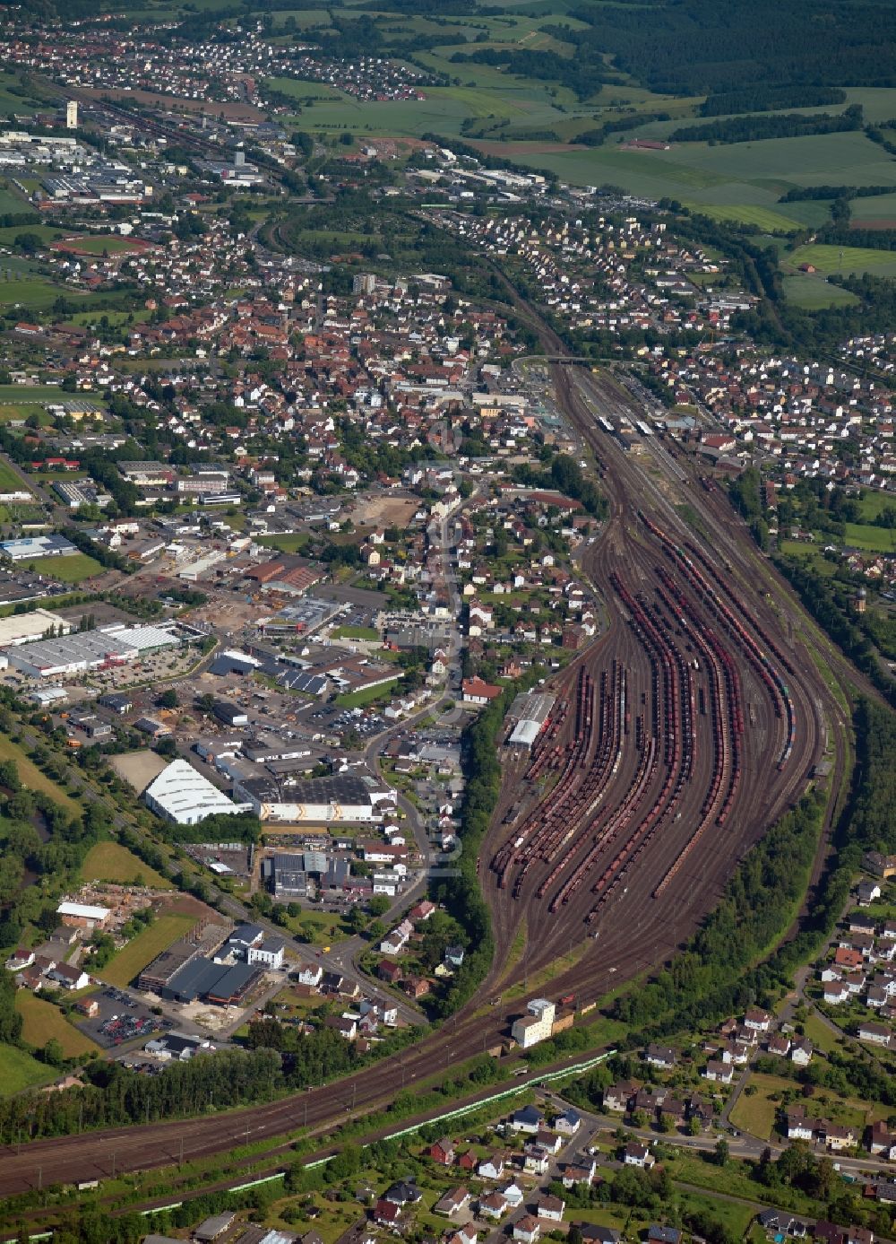 Bebra von oben - Rangierbahnhof und Güterbahnhof der Deutschen Bahn in Bebra im Bundesland Hessen, Deutschland