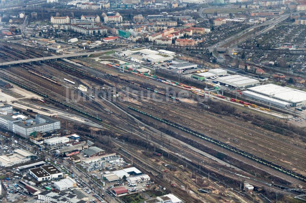 Dresden von oben - Rangierbahnhof und Güterbahnhof der Deutschen Bahn in Dresden im Bundesland Sachsen