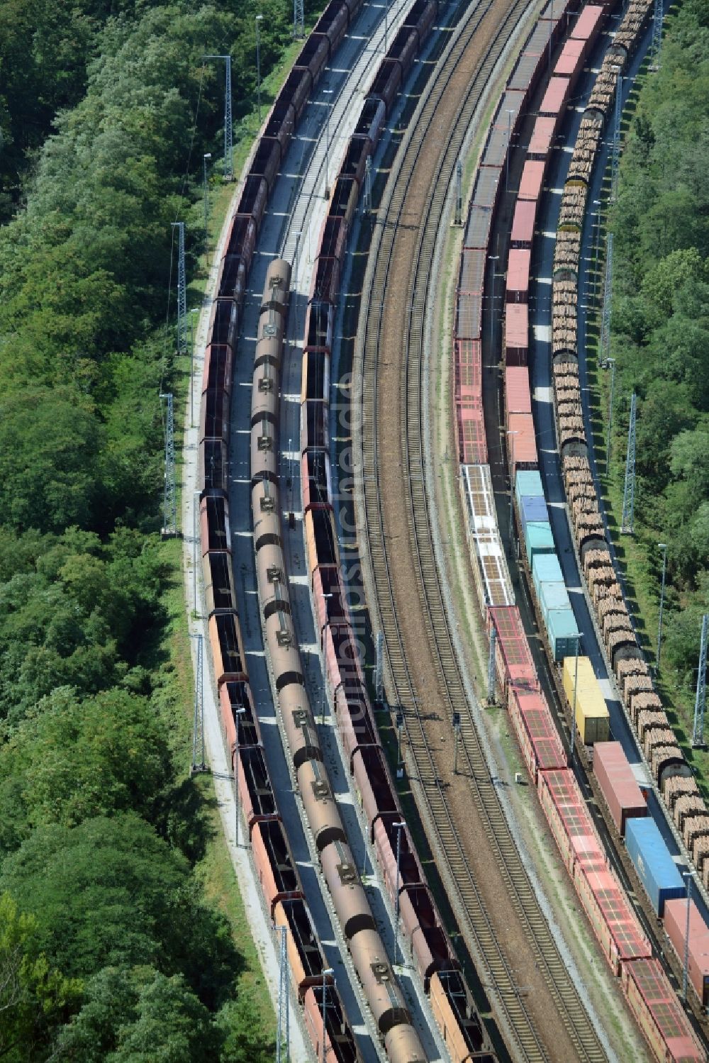 Frankfurt (Oder) von oben - Rangierbahnhof und Güterbahnhof der Deutschen Bahn in Frankfurt (Oder) im Bundesland Brandenburg