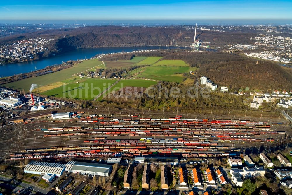 Hagen von oben - Rangierbahnhof und Güterbahnhof der Deutschen Bahn in Hagen im Bundesland Nordrhein-Westfalen, Deutschland