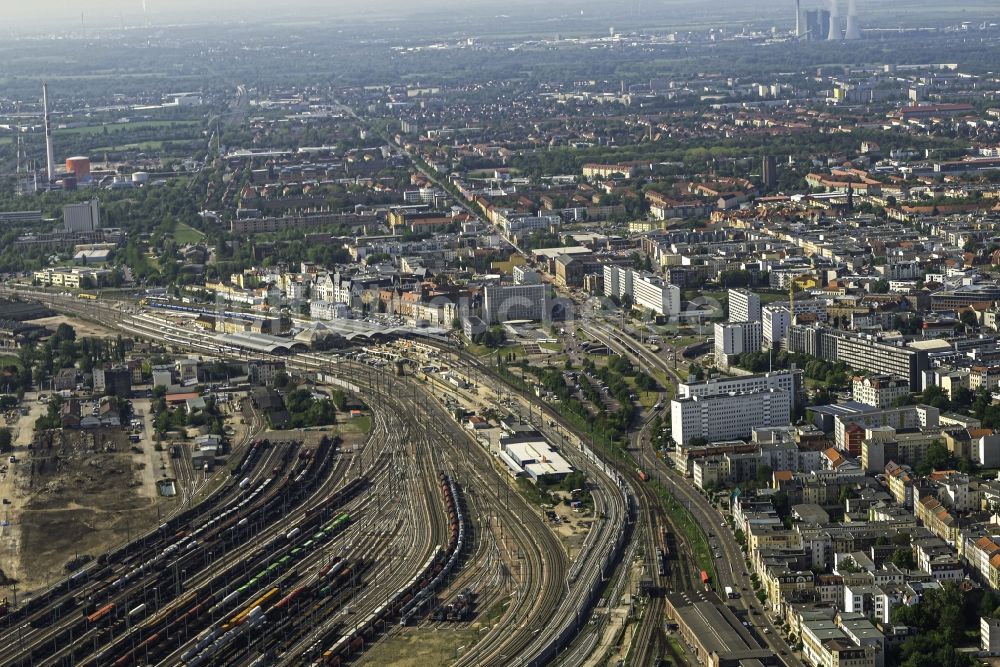 Luftbild Halle (Saale) - Rangierbahnhof und Güterbahnhof der Deutschen Bahn in Halle (Saale) im Bundesland Sachsen-Anhalt, Deutschland