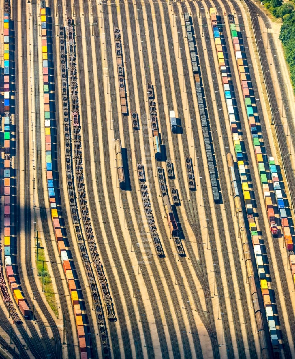 Luftbild Hamburg - Rangierbahnhof und Güterbahnhof der Deutschen Bahn in Hamburg