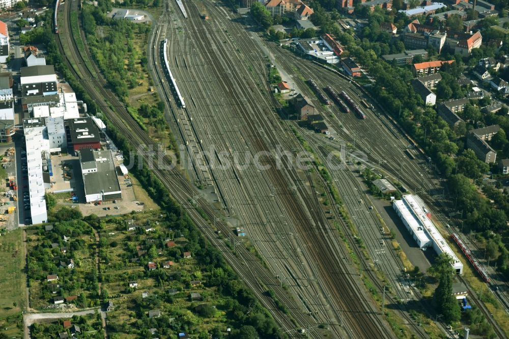 Hannover von oben - Rangierbahnhof und Güterbahnhof der Deutschen Bahn in Hannover im Bundesland Niedersachsen