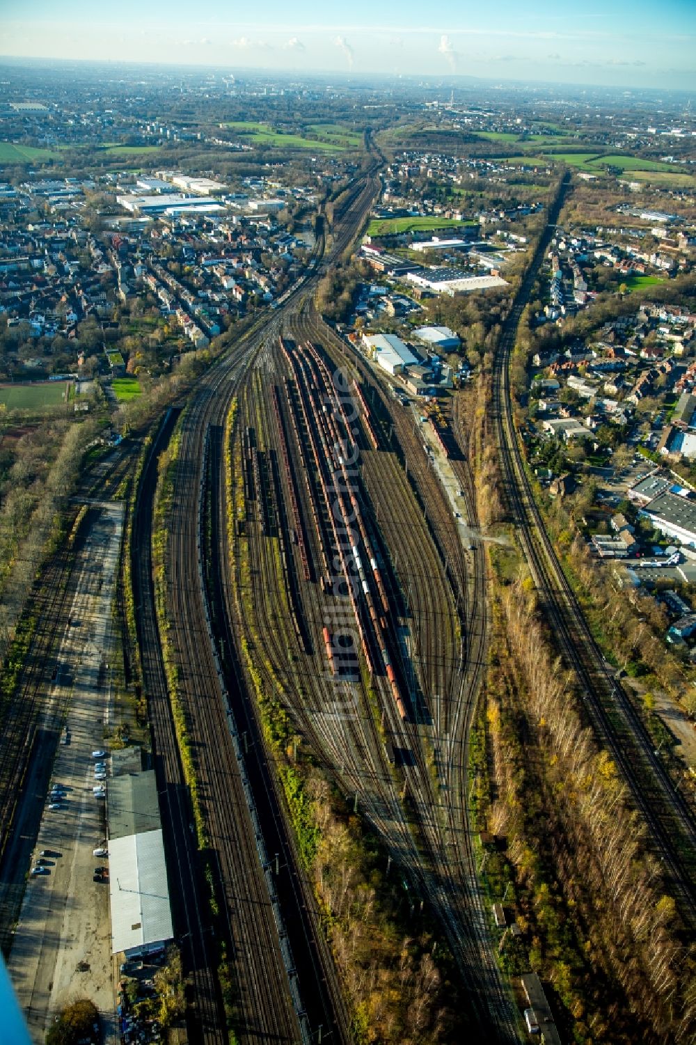 Langendreer von oben - Rangierbahnhof und Güterbahnhof der Deutschen Bahn in Langendreer im Bundesland Nordrhein-Westfalen