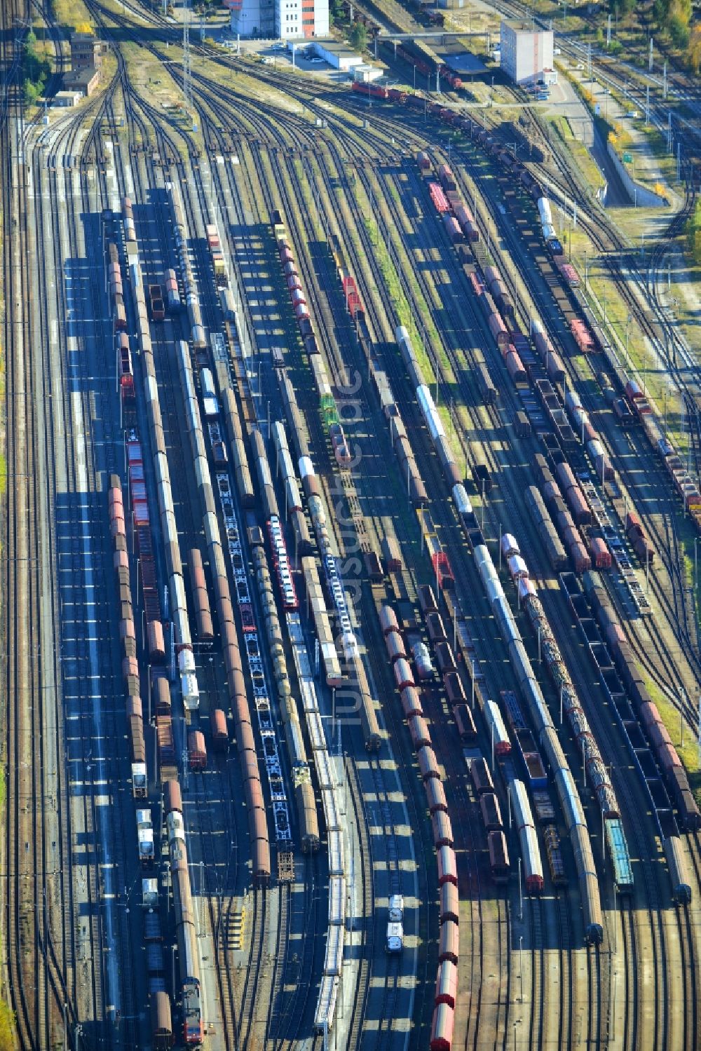 Seddin von oben - Rangierbahnhof und Güterbahnhof der Deutschen Bahn in Neuseddin im Bundesland Brandenburg