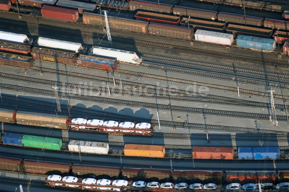 Seddiner See aus der Vogelperspektive: Rangierbahnhof und Güterbahnhof der Deutschen Bahn in Neuseddin im Bundesland Brandenburg