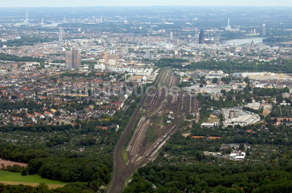 Luftbild Köln - Rangierbahnhof und Güterbahnhof der Deutschen Bahn im Ortsteil Zollstock in Köln im Bundesland Nordrhein-Westfalen, Deutschland