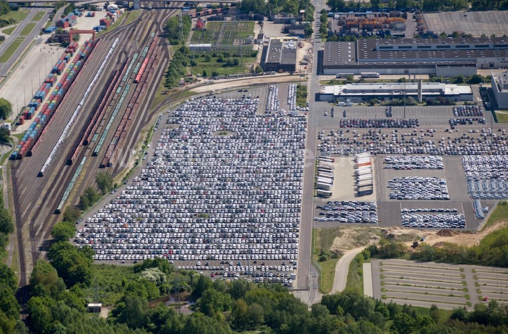 Wolfsburg aus der Vogelperspektive: Rangierbahnhof und Güterbahnhof der Deutschen Bahn in Wolfsburg im Bundesland Niedersachsen