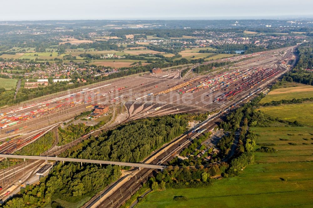 Seevetal von oben - Rangierbahnhof und Güterbahnhof Maschen der Deutschen Bahn im Ortsteil Maschen in Seevetal im Bundesland Niedersachsen, Deutschland