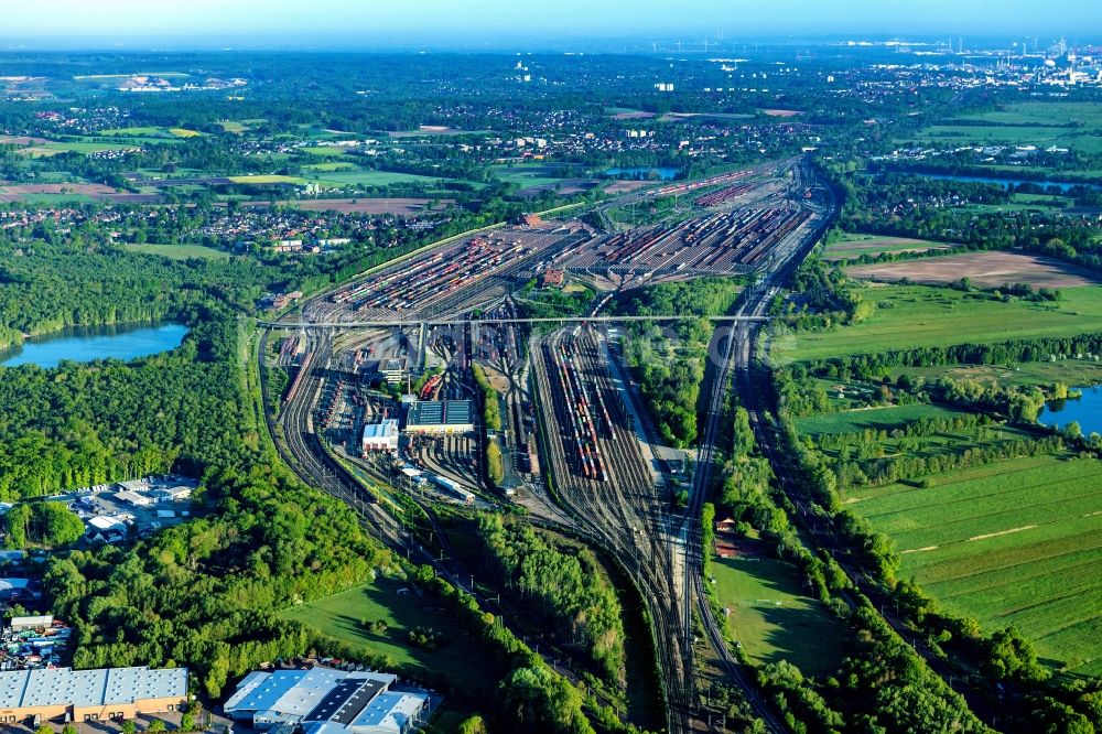 Seevetal aus der Vogelperspektive: Rangierbahnhof und Güterbahnhof Maschen der Deutschen Bahn im Ortsteil Maschen in Seevetal im Bundesland Niedersachsen, Deutschland