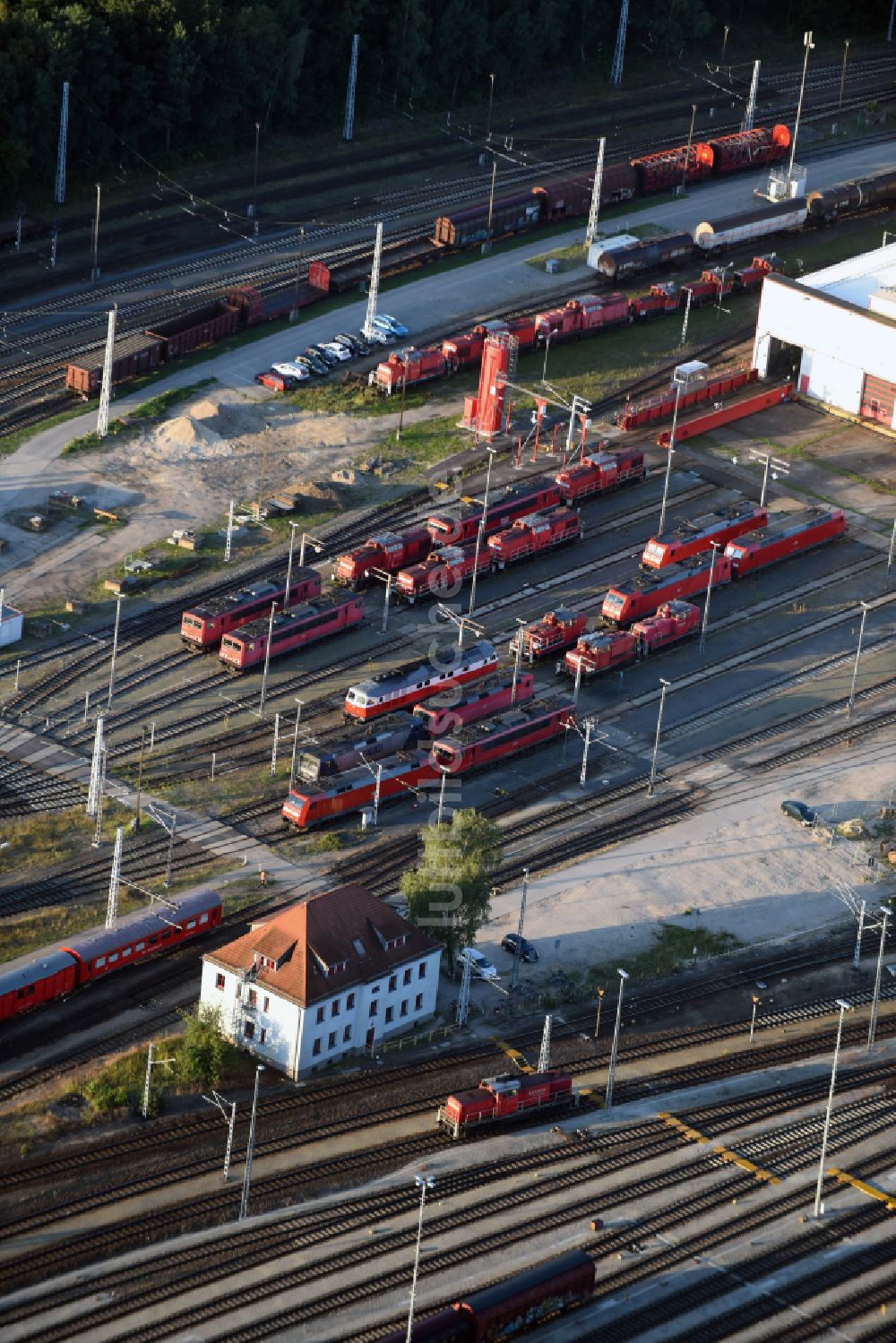 Neuseddin von oben - Rangierbahnhof und Güterbahnhof Seddin der Deutschen Bahn in Neuseddin im Bundesland Brandenburg