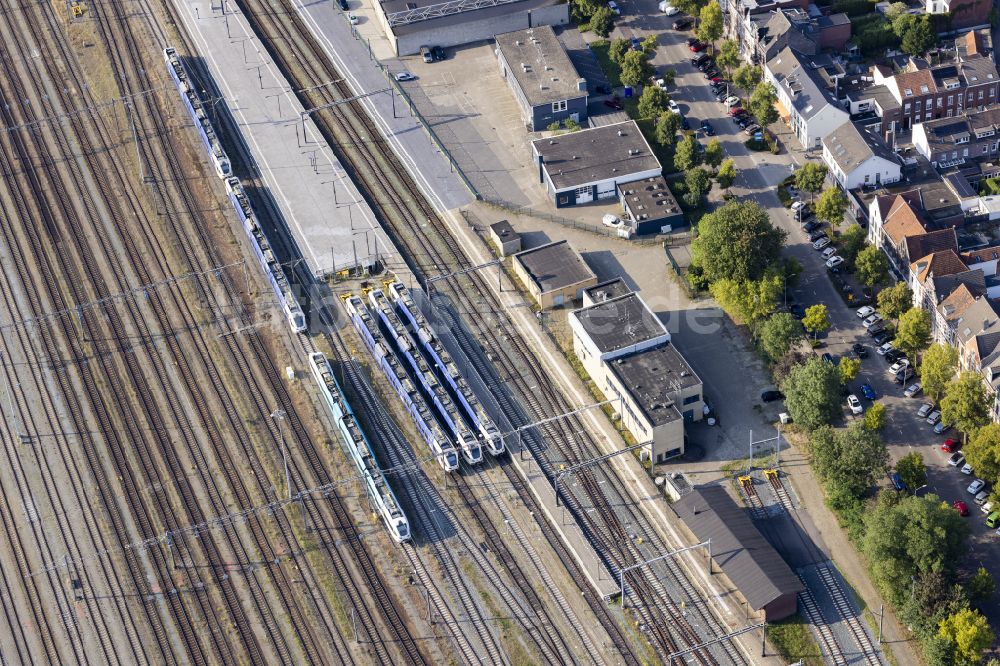 Venlo aus der Vogelperspektive: Rangierbahnhof und Güterbahnhof in Venlo in Limburg, Niederlande