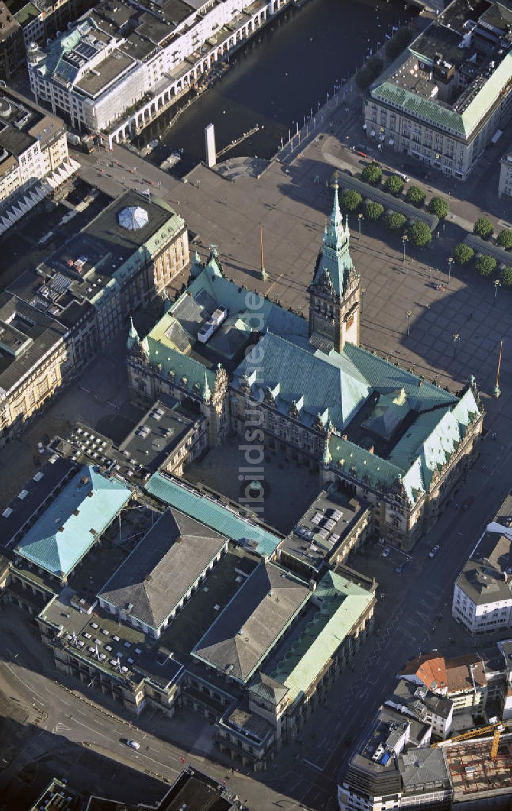 Hamburg aus der Vogelperspektive: Rathaus und Börse Hamburg