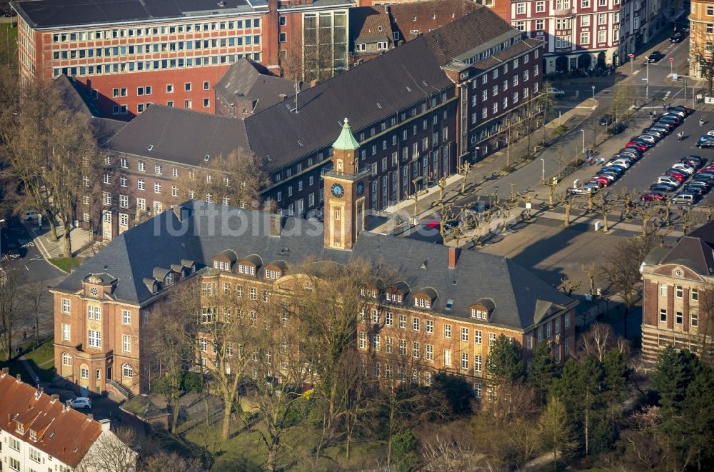 Herne von oben - Rathaus am Friedrich-Ebert-Platz in Herne im Bundesland Nordrhein-Westfalen