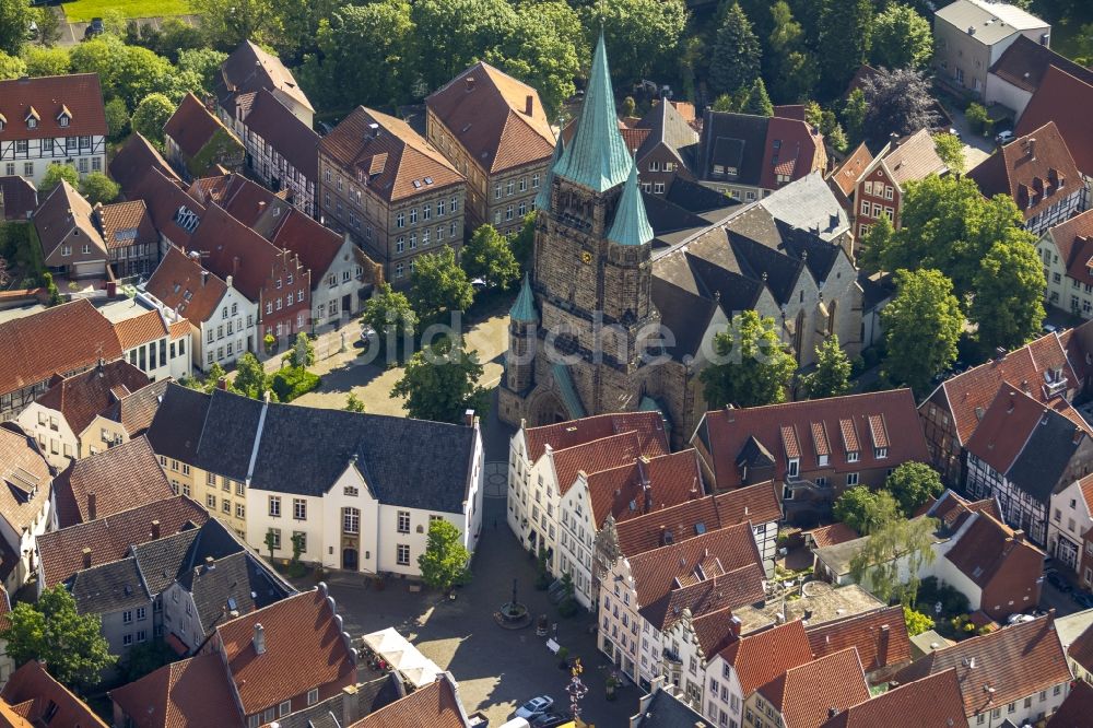 Luftbild Warendorf - Rathaus und St. Laurentiuskirche in Warendorf im Bundesland Nordrhein-Westfalen