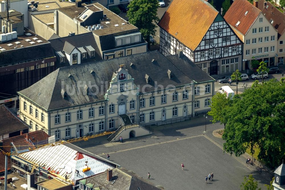 Lippstadt von oben - Rathaus Lippstadt im Bundesland Nordrhein-Westfalen