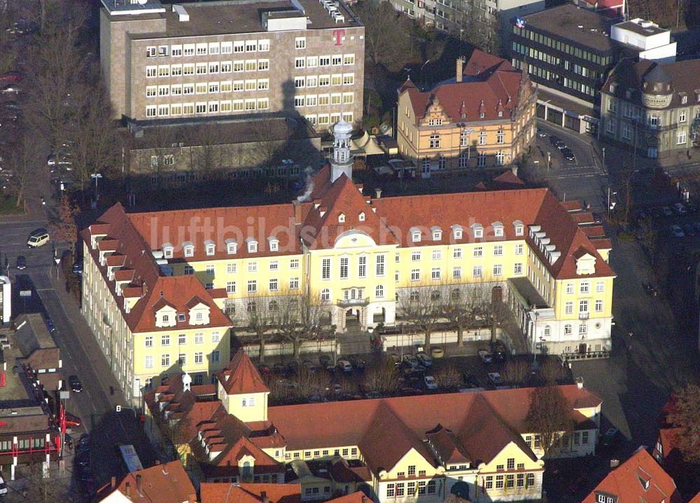 Herford aus der Vogelperspektive: Rathaus und Markthalle in Herford