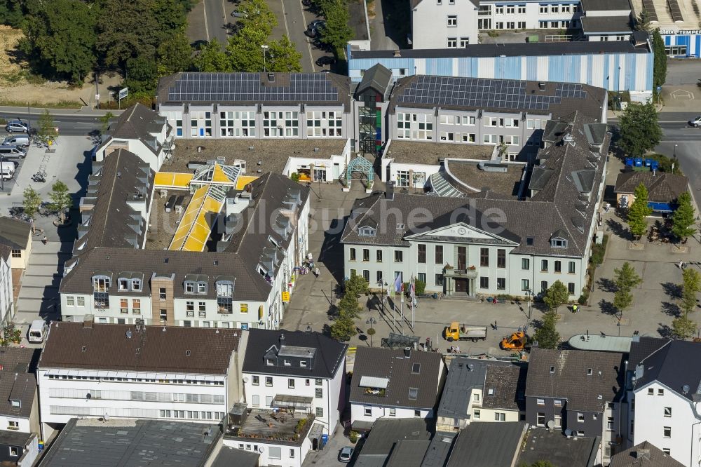 Heiligenhaus von oben - Rathaus-Passage und Altes Rathaus in Heiligenhaus im Ruhrgebiet in Nordrhein-Westfalen