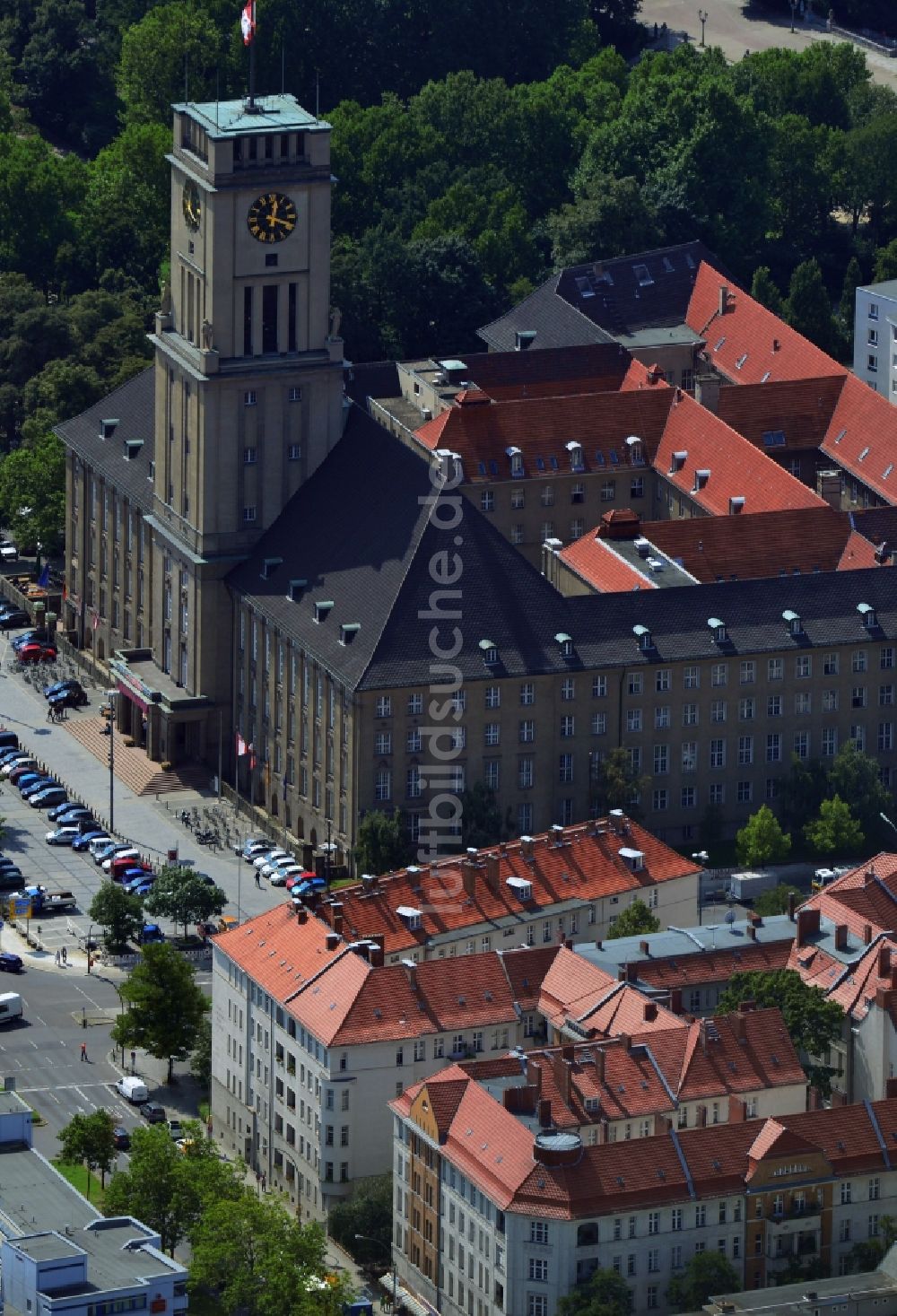 Berlin von oben - Rathaus Schöneberg in Berlin