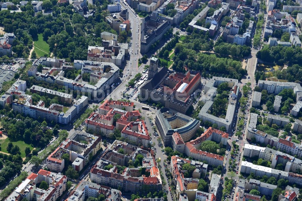 Berlin von oben - Rathaus Schöneberg in Berlin