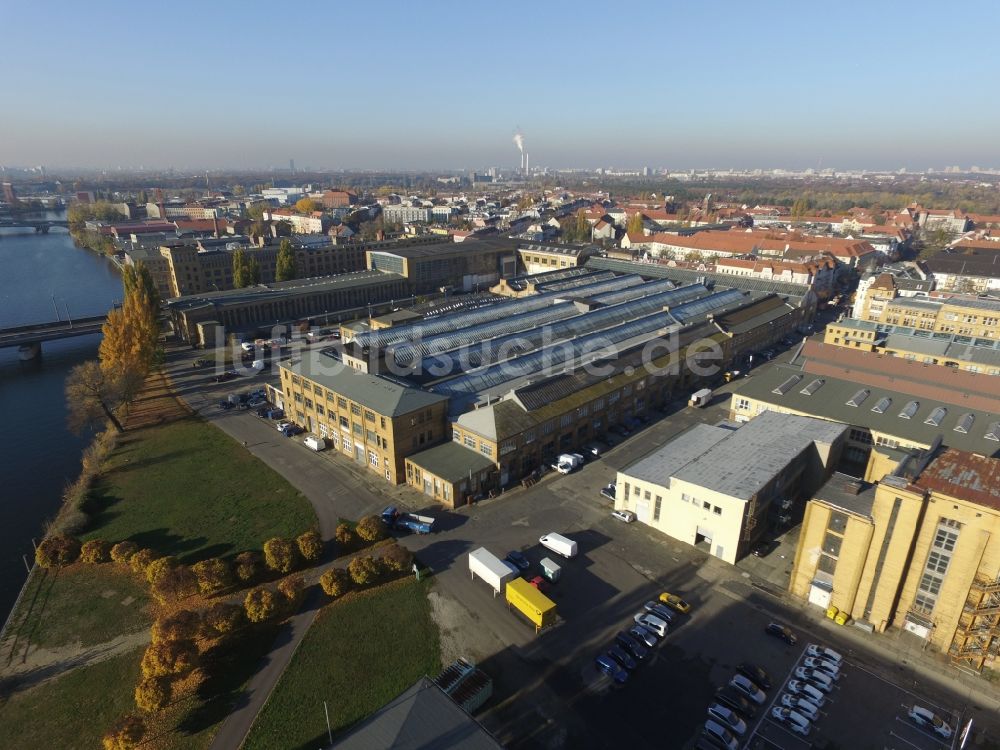 Luftbild Berlin - Rathenau-Hallen in Berlin