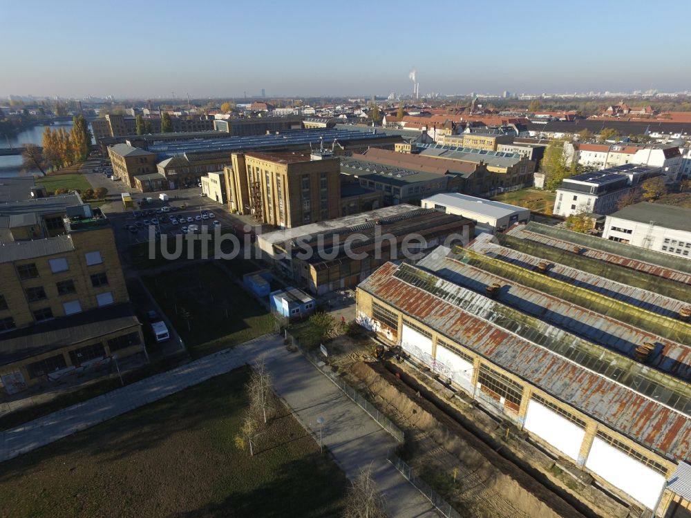 Berlin von oben - Rathenau-Hallen in Berlin