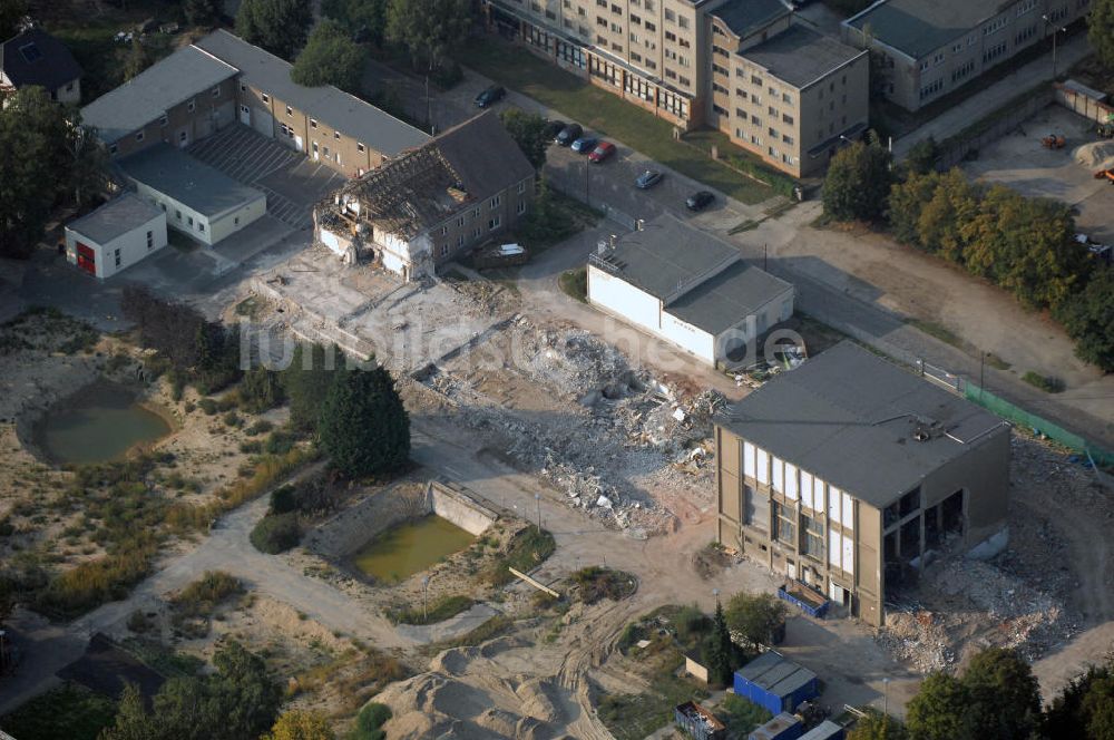 Luftbild Berlin - Rückbau auf dem Gelände des Vivantes Klinikum Berlin-Hellersdorf