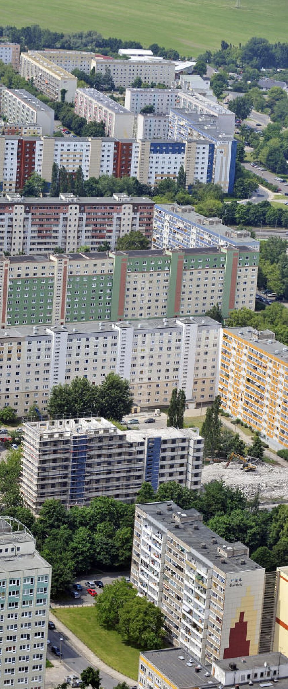 Magdeburg aus der Vogelperspektive: Rückbau eines Neubaus in Magdeburg