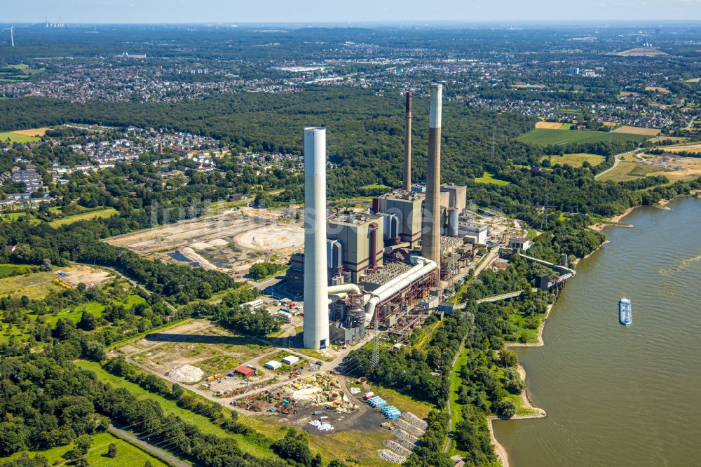 Luftaufnahme Voerde (Niederrhein) - Rückbauarbeiten am HKW Heizkraftwerk und Kohlekraftwerk Kraftwerk Voerde in Voerde (Niederrhein) im Bundesland Nordrhein-Westfalen, Deutschland