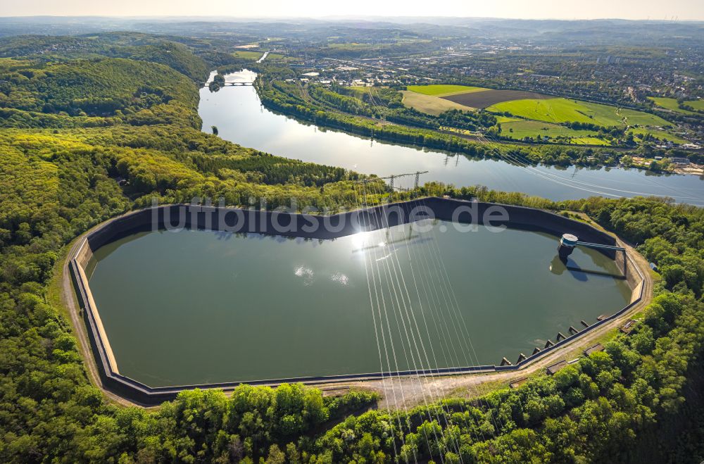 Luftaufnahme Ostende - Rückhaltebecken und Wasserspeicher in Ostende im Bundesland Nordrhein-Westfalen, Deutschland