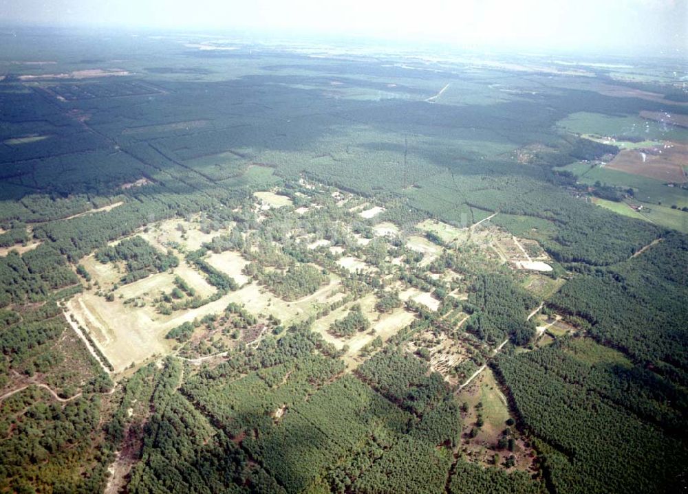 Drachhausen / Brandenburg von oben - Re- naturiertes, ehemaliges Kasernengelände bei Drachhausen in Brandenburg