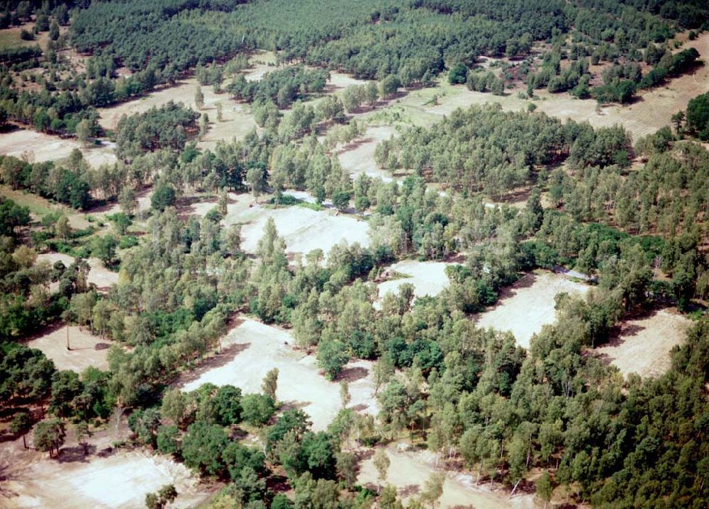 Drachhausen / Brandenburg von oben - Re- naturiertes, ehemaliges Kasernengelände bei Drachhausen in Brandenburg