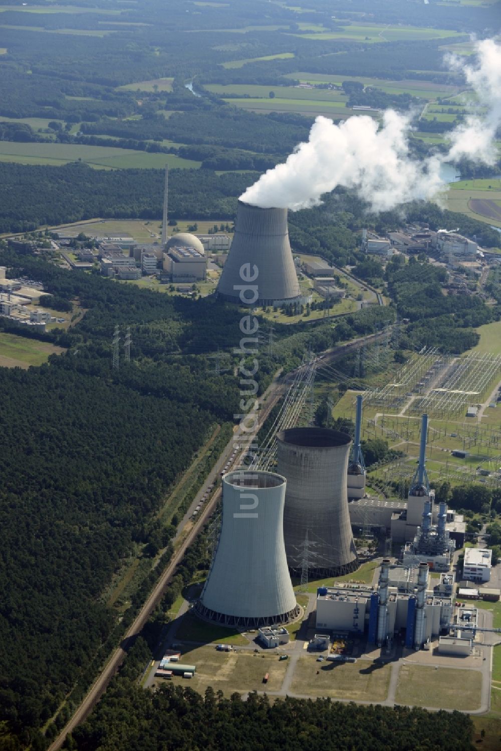 Lingen (Ems) von oben - Reaktorblöcke und Anlagen des AKW - KKW Kernkraftwerk in Lingen (Ems) im Bundesland Niedersachsen